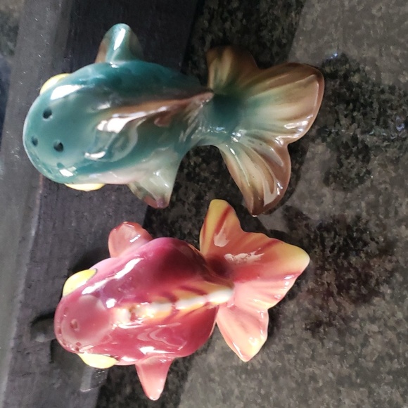 COPY - 1950s fish. Olfactory salt and pepper shakers - Picture 3 of 6